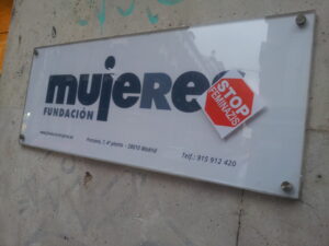 28 de enero, seis menos diez de la tarde.